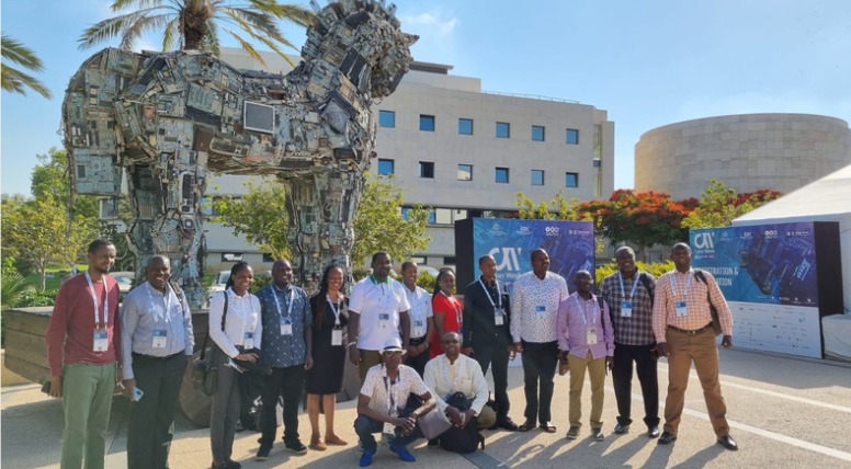 Kazy Creative
The employment component has two parts. In the event a youth has undergone some form of training, such a youth is empowered using value addition methodology to enhance skill. However, if the youth has not any formal training, such a youth first goes through the component one of kazy creative of training then proceeds for job placement.